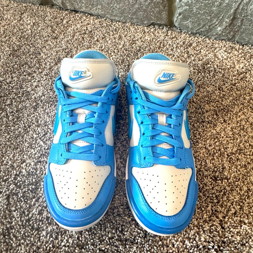 Nike Dunks women’s